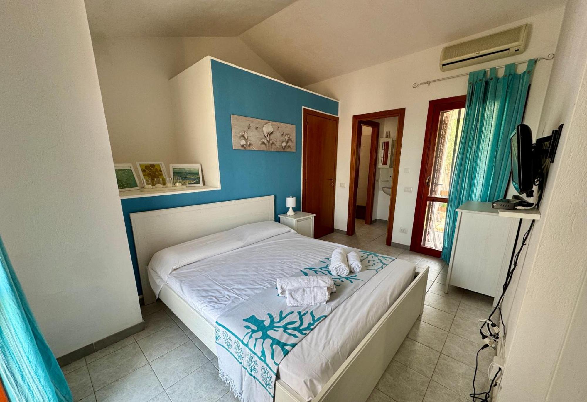 Villino Veronica Porto Columbu - Perd'E Sali Bagian luar foto
